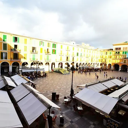 Plaza Mayor *